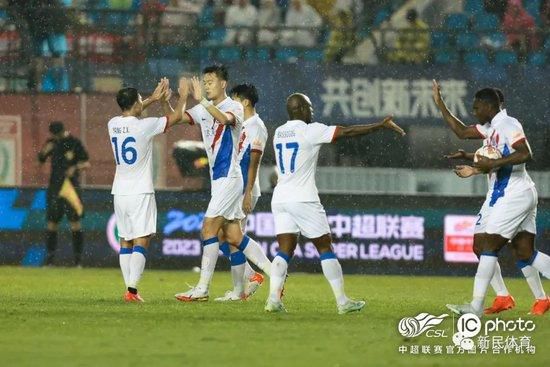 曼城反超比分，曼城3-2热刺！